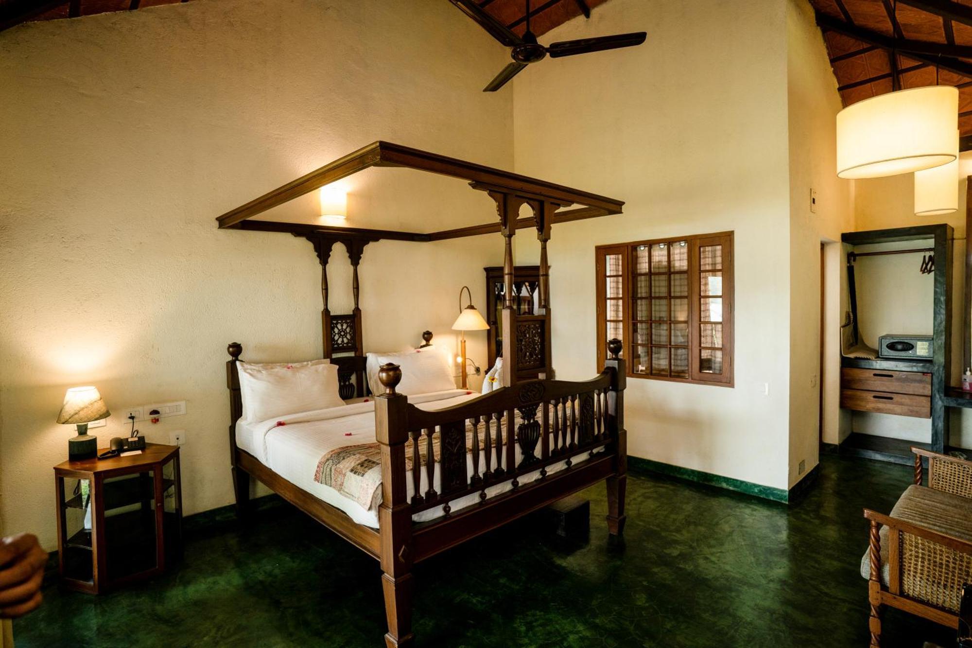 Cranganor History Cafe & Riverside Chateau North Paravur Eksteriør billede