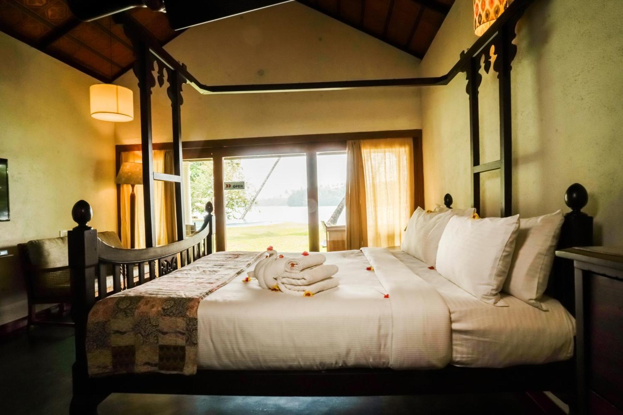 Cranganor History Cafe & Riverside Chateau North Paravur Eksteriør billede