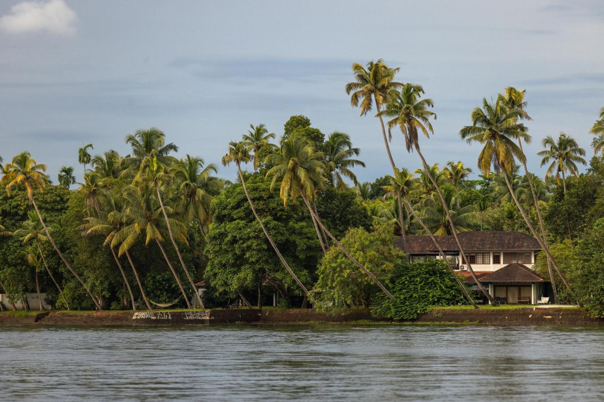 Cranganor History Cafe & Riverside Chateau North Paravur Eksteriør billede